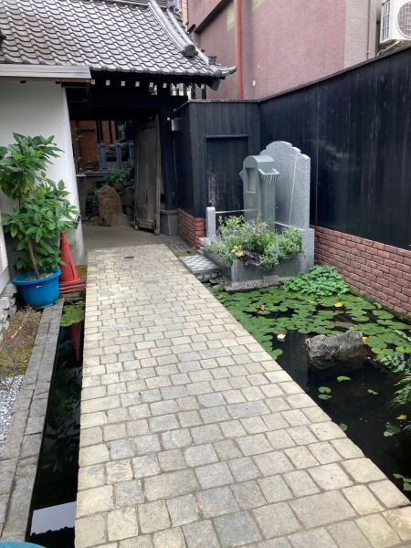 hongouakamon-2025109b.jpg