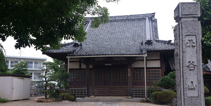 浄土真宗本願寺派(西本願寺)報恩寺墓地