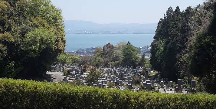 大津市野添墓地