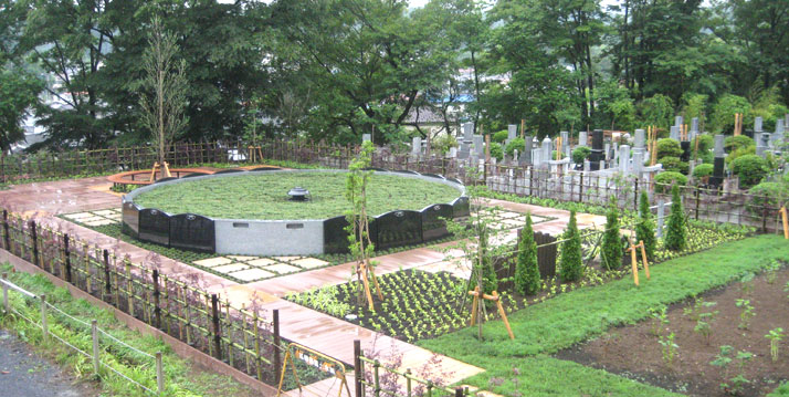 曹洞宗 天正寺 樹木永代供養墓（追想の杜）