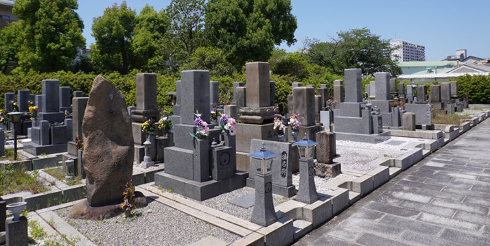 吹田市 光明町墓地