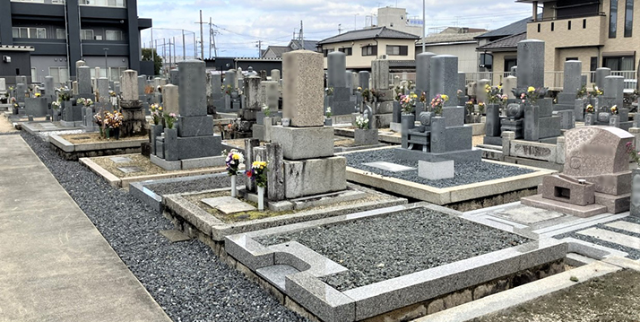 渋川墓地