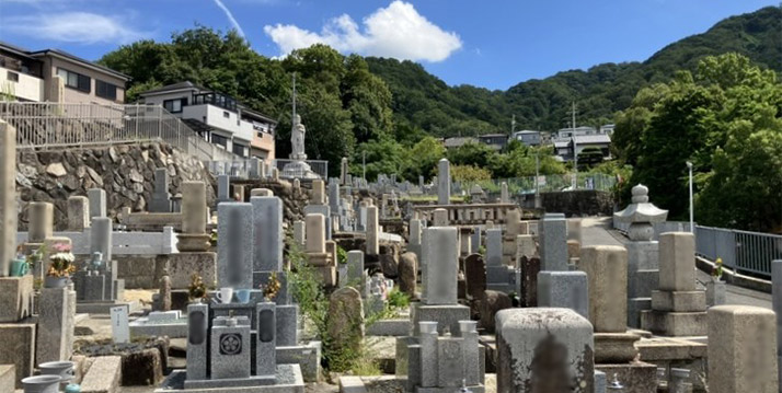 上六・桜井共同墓地